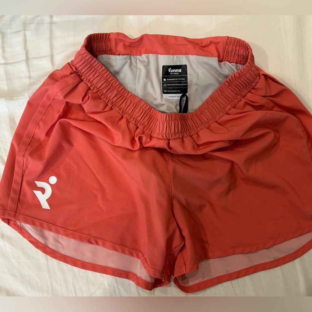 Runna women’s small Athletic Shorts